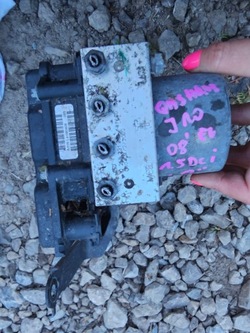 Насос abs гальмівна qashqai j10 1.5dci 0265231899 фото №1