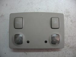 Лампа освещение кабины audi a6 c5 4b0947303d фото №1