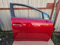 Toyota avensis t27 09-17 двері праві перед 3r3 фото №1