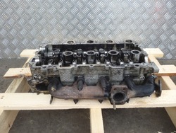 Головка peugeot 1.6 hdi 9655911480 фото №1