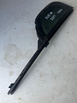 Скло двері праві зад peugeot 308 t9 hb 17r темне #23 фото №1