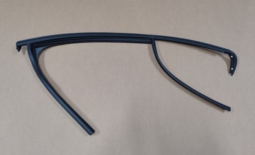 Прокладка стёкла дверь левый зад 5e5839431e5ap оригинальный номер skoda octavia фото №1