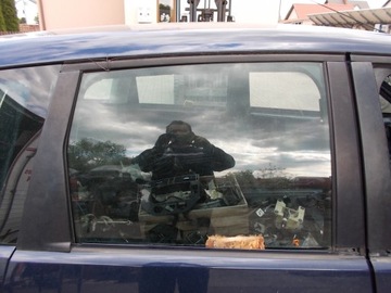 Стекло правый зад ford focus mk2 c-max фото №1