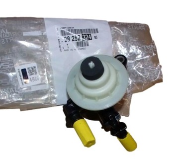 Амортизатор pulsacji шланг пального citroen peugeot 1.5 bluehdi 9825232480 фото №1