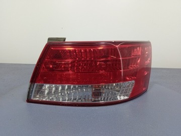 Hyundai sonata v nf 05- лампа зад права зовнішня 92402-3k0 фото №1