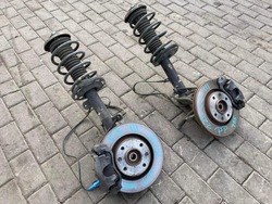 Citroen c3 iii поворотный кулак правая перед 1.2thp фото №1