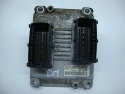 Opel vectra c signum компьютер блок управления двигателя 0261208049 qw 3,2 z32se фото №1