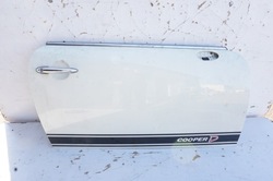 Дверь правые mini r56 pepper белый фото №1