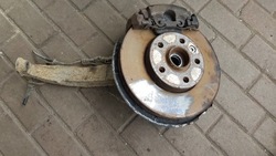 Ступица передняя правая vw touareg 7l 2.5 tdi фото №1