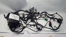 Корпус предохранителей установка kpl. kia ceed ii 1.4 1,6 2012- фото №1