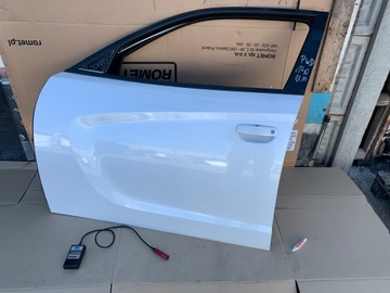 Дверь левая перед dodge charger 3.6 2016- pwd фото №1