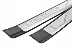 Планки порогові декоративний 4 szt. skoda octavia iii оригінальний номер фото №1