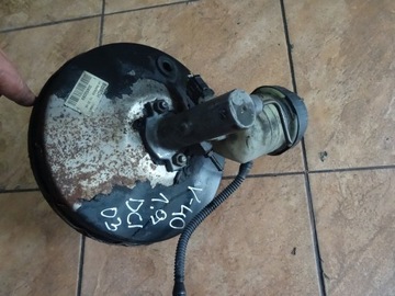 Volvo v40 1.9dci 03' підсилювач насос гальма 30652089 фото №1