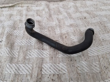 Mercedew w218 cls шланг інтеркулер фото №1