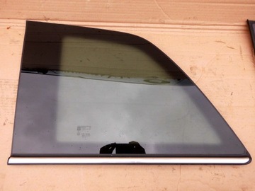 Opel zafira b стекло кузовная левый зад фото №1