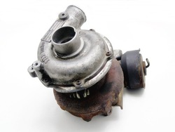 Турбонагнітач rf4f 2.0 td dtid premacy 626 323 фото №1