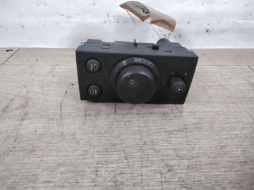 Opel vectra c выключатель переключатель света 13177067 фото №1