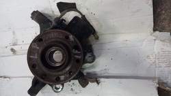 Поворотна опора ліва перед opel vectra c 2.2b 03r sedan фото №1