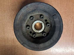 Колесо ременное mercedes w201 w124 2,0 m102 1020301903 фото №1