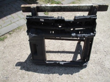 Pas переднее citroen c3 picasso peugeot 208 фото №1