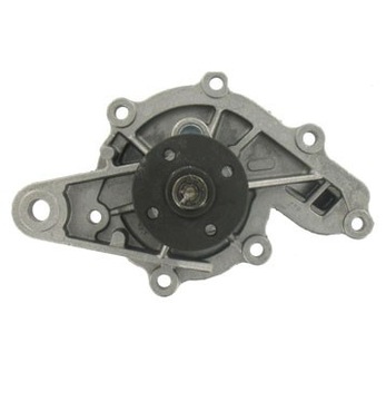 Насос води smart 0,6/08 roadster 03-05, fortwo 04- ,crossblade 02-03, city- фото №1