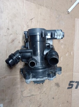 Насос воды volkswagen audi 06l121111 фото №1
