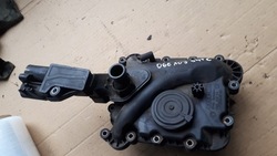 S4 b8 вентиляция картера сепаратор масла 3.0 tfsi 06e103547c фото №1