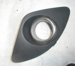 Kia ceed i 06-09 рамка галоген ліва 86565-1h000 фото №1