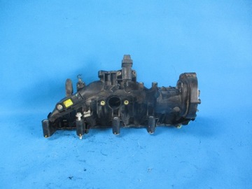 Колектор всмоктуючий renault 2.3 dci 140039990r фото №1