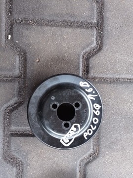 Vw polo 6q 1.6i колесо ременное вала 03d105255d фото №1