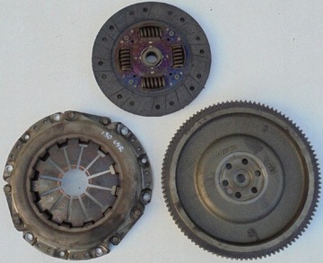 Hyundai i30 i рестайлінг 1.4 16v dohc набір зчеплення зчеплення притиск диск kpl фото №1