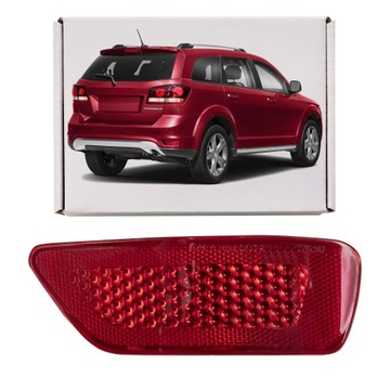 Dodge journey i 10-20 правая заглушка отражающая заднего бампера 57010720ac фото №1
