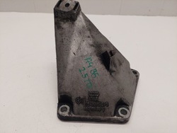 Лапи двигуна audi a4 b5 2.5tdi 4b0199307c фото №1