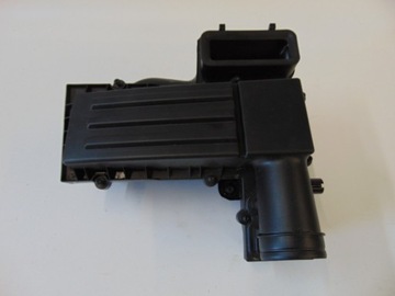 Корпус фильтра воздуха vw golf v plus 1k0129607ac фото №1