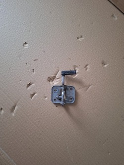 Засов капота 1s0 vw up рестайлинг 1s0823186a фото №1