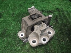 Opel astra k 1.6 cdti подушка коробки 39004955 фото №1