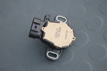 Датчик peadłu тормоза toyota prius iii 09-15 фото №1