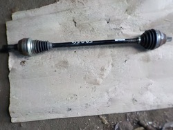 Полуось правая golf vii octavia iii leon iii 2.0 tfsi 5q0407272eg фото №1