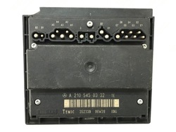 Модуль вентилятора mercedes w210 оригинальный номер 2105450332 фото №1