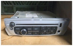 Cd магнитола renault megane iii scenic iii mp3 фото №1