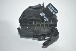 Замок дверь правые перед ford fiesta mk4 4 pin 8a6a-a21812-bd фото №1