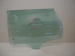 Скло двері лівих задніх ford focus mk3 універсал 2013 фото №1