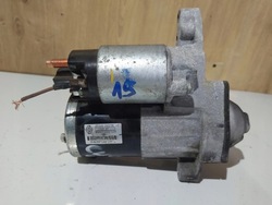 Renault clio iv 0.9 tce стартер 233000557r фото №1