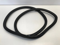 Opel mokka-e b ii 2022 прокладка кузовна двері зад права фото №1