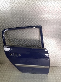 Двері праві зад renault megane ii dv460 hb фото №1