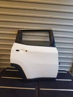 Jeep compass 2 2018 двері праві зад фото №1