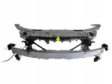 Mercedes c класс w205 усилитель верхний pas передний фото №1