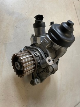 Насос вприскувальний 1.5 dci clio iv captur фото №1