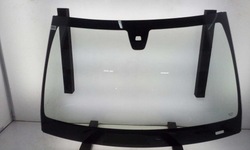 Стекло лобовое передняя mercedes c-klasa w205 2014-2021 датчик зелёная новая фото №1