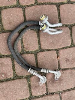 Volvo оригинальный номер 31369331 шланг кондиционера фото №1